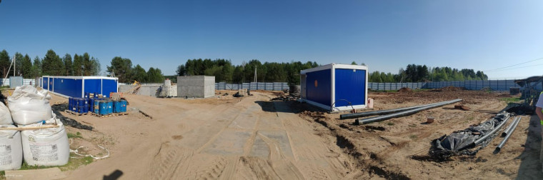 В деревне Тимошинская Тарногского округа продолжается строительство станции по очистке воды.
